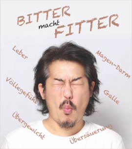 Asiatischer junger Mann mit verzehrtem Gesicht