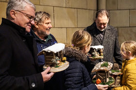 Krippenbau-Workshop der Linzer Krippenfreunde im Mariendom