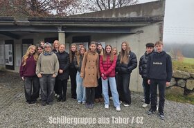 Gymnasium Tabor/CZ besucht die DenkStätte in Guglwald