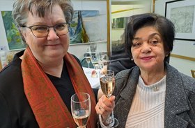2 Frauen 